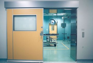 Преимущества автоматических медицинских дверей